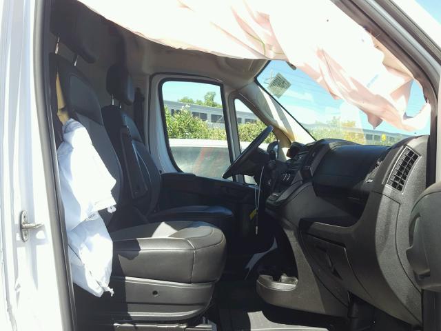 3C6TRVDG4HE546981 - 2017 RAM PROMASTER 白色 照片 5