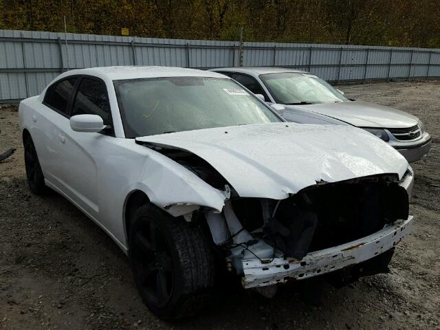 2B3CL3CG9BH606511 - 2011 DODGE CHARGER WHITE photo 1