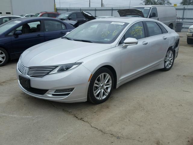 3LN6L2LU0ER822442 - 2014 LINCOLN MKZ HYBRID SILVER photo 2