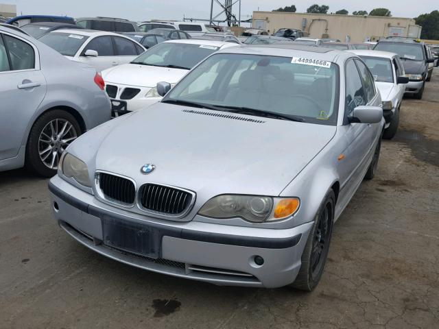 WBAEV53472KM24024 - 2002 BMW 330 I SILVER photo 2