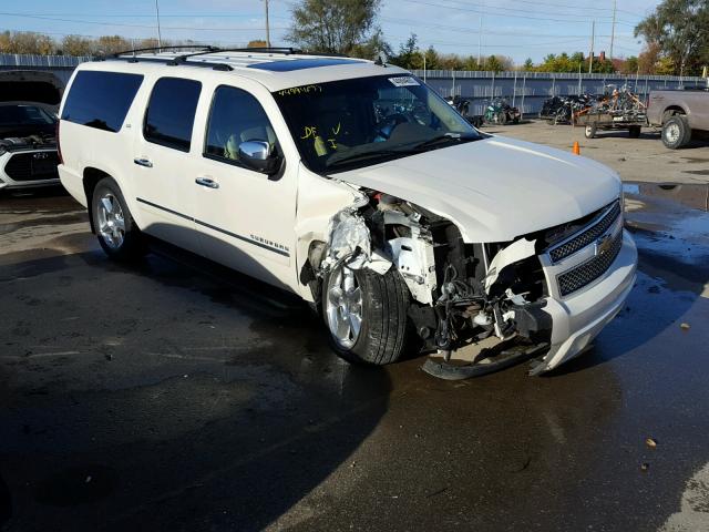 1GNSKKE33BR247133 - 2011 CHEVROLET SUBURBAN K WHITE photo 1