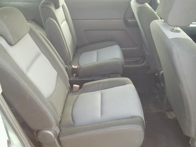 JM1CR293570144262 - 2007 MAZDA 5 SILVER photo 6