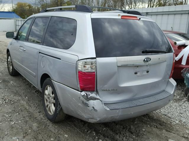 KNDMB233366030788 - 2006 KIA SEDONA EX SILVER photo 3