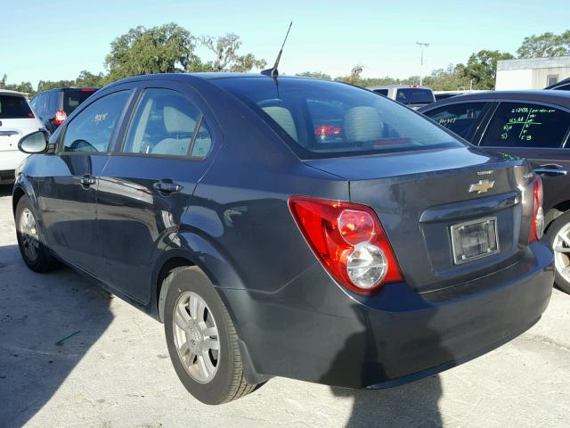 1G1JA5SH5C4216840 - 2012 CHEVROLET SONIC GRAY photo 3