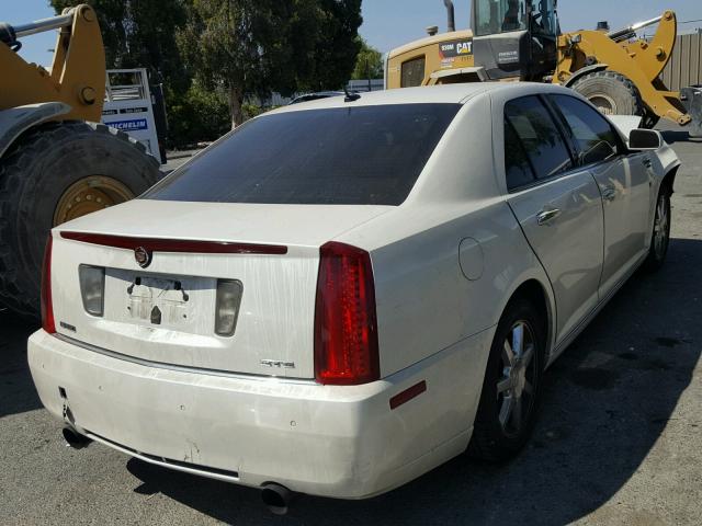 1G6DC67A480102829 - 2008 CADILLAC STS WHITE photo 4