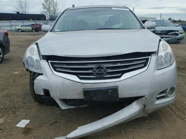 1N4AL2APXCN457270 - 2012 NISSAN ALTIMA BAS SILVER photo 9