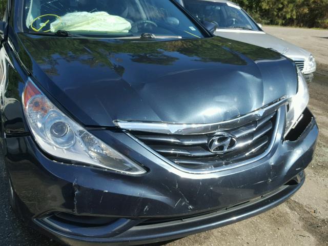 5NPEB4AC4BH100186 - 2011 HYUNDAI SONATA GLS BLACK photo 9