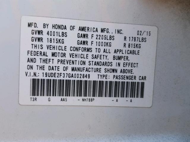 19UDE2F37GA002849 - 2016 ACURA ILX BASE WHITE photo 10