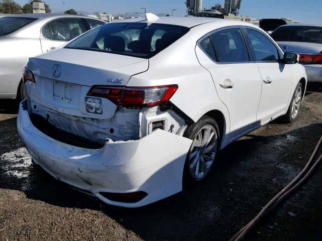 19UDE2F37GA002849 - 2016 ACURA ILX BASE WHITE photo 4
