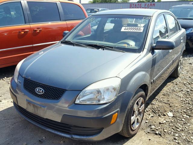 KNADE123266102807 - 2006 KIA RIO BLUE photo 2