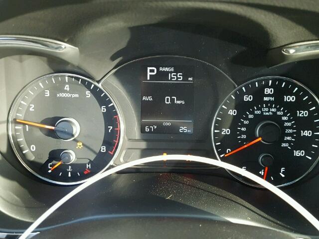 3KPFK4A79HE077704 - 2017 KIA FORTE Blanco foto 8