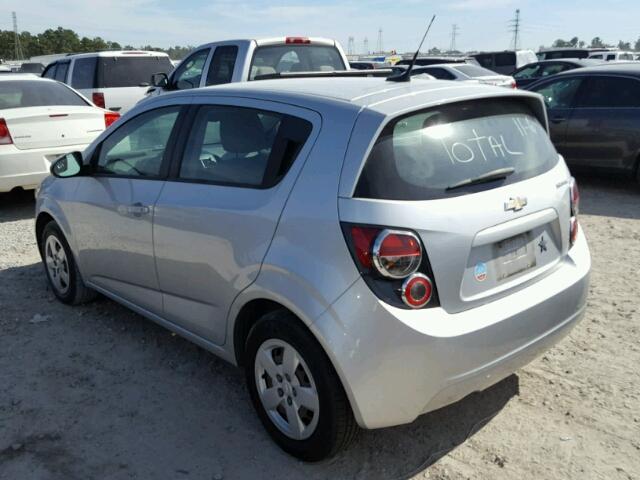 1G1JB6SH0D4101227 - 2013 CHEVROLET SONIC LS 银色 照片 3