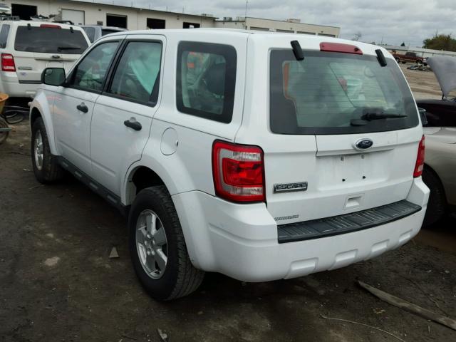 1FMCU0C75CKC29269 - 2012 FORD ESCAPE XLS WHITE photo 3