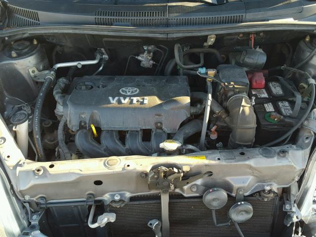 JTKKT624640062133 - 2004 TOYOTA SCION XA SILVER photo 7