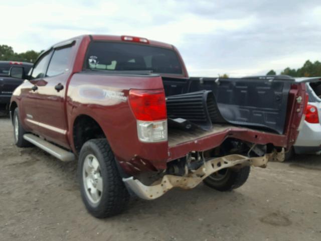 5TFEM5F12AX017558 - 2010 TOYOTA TUNDRA CRE MAROON photo 3