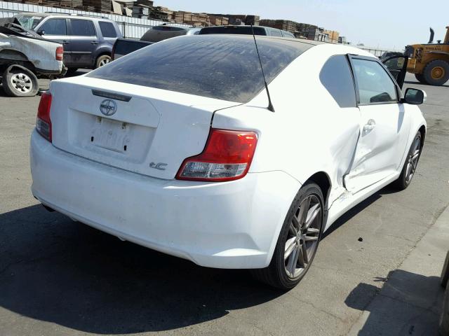 JTKJF5C70B3016671 - 2011 TOYOTA SCION TC 白色 照片 4