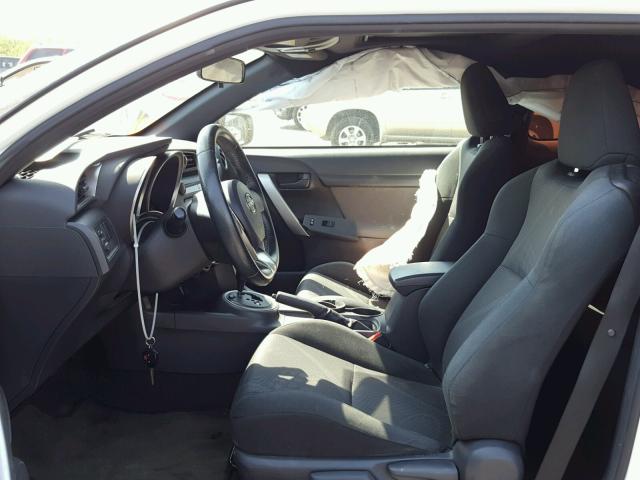 JTKJF5C70B3016671 - 2011 TOYOTA SCION TC 白色 照片 5