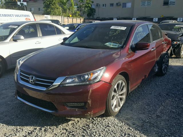 1HGCR2F52FA057208 - 2015 HONDA ACCORD SPO RED photo 2