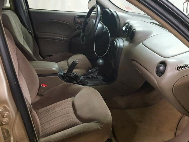 1G2NF52F42C278148 - 2002 PONTIAC GRAND AM S ოქროსფერი ფოტო 5