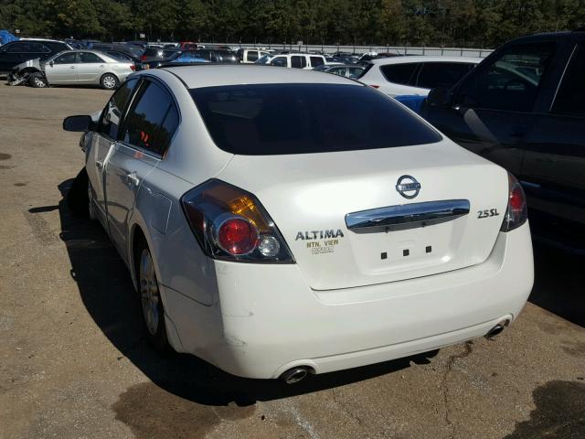 1N4AL2AP6BN434213 - 2011 NISSAN ALTIMA BAS WHITE photo 3