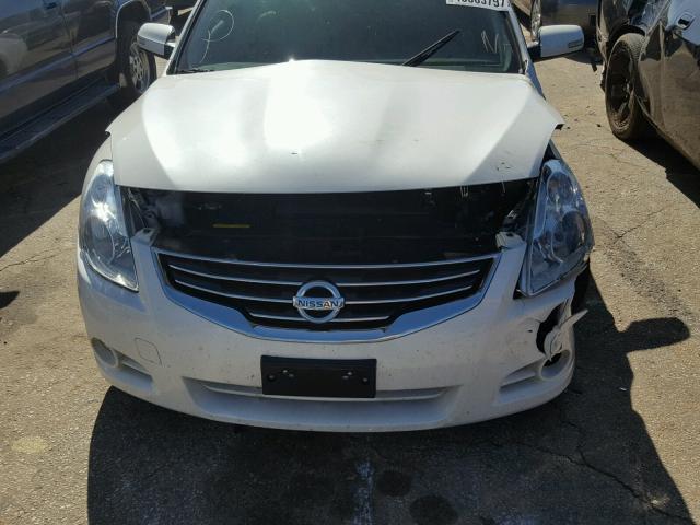 1N4AL2AP6BN434213 - 2011 NISSAN ALTIMA BAS WHITE photo 9