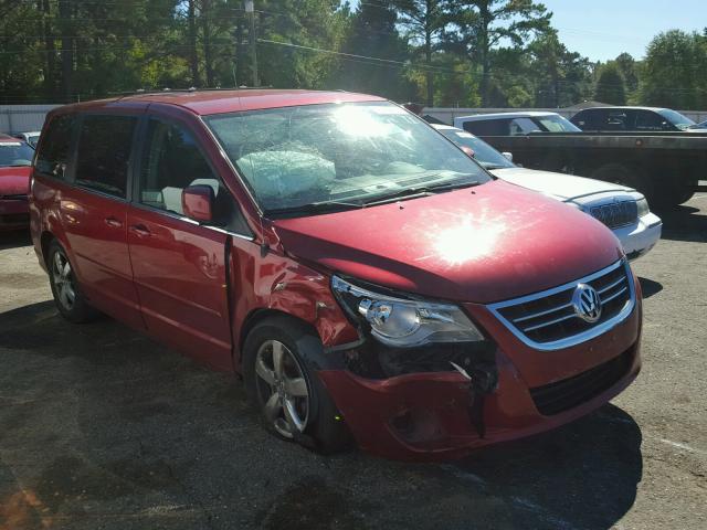 2V8HW341X9R599759 - 2009 VOLKSWAGEN ROUTAN SE RED photo 1