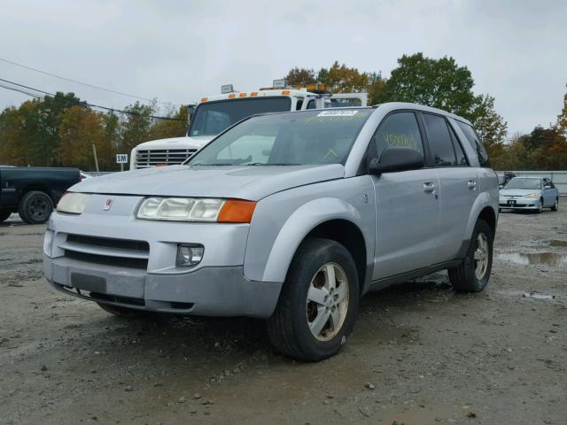 5GZCZ43D25S820731 - 2005 SATURN VUE SILVER photo 2