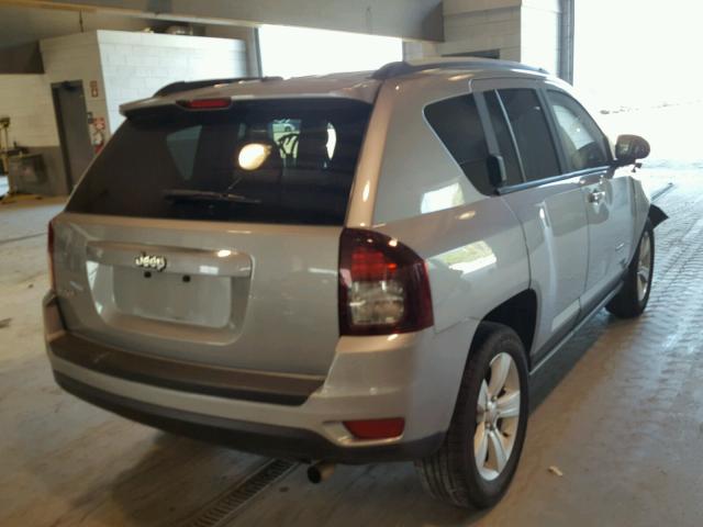 1C4NJDBB6GD780405 - 2016 JEEP COMPASS GRAY photo 4