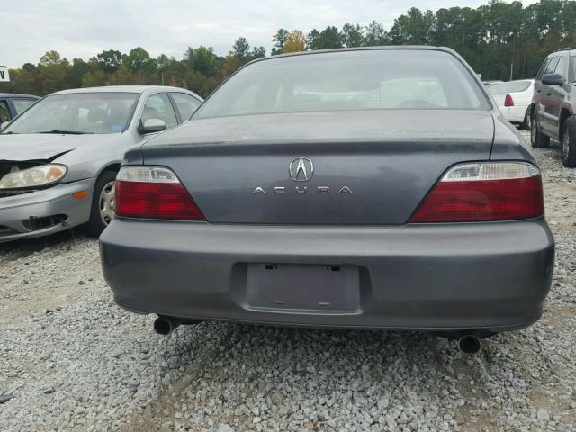 19UUA56642A043309 - 2002 ACURA 3.2TL GRAY photo 9