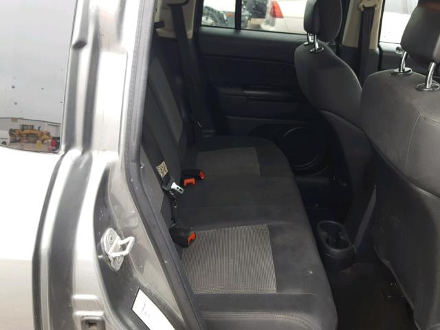 1C4NJCBA2CD556771 - 2012 JEEP COMPASS SP 灰色 照片 6