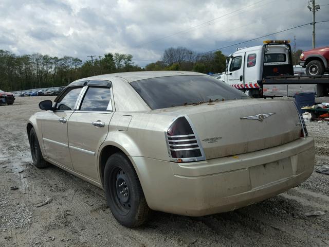 2C3KA43R47H693172 - 2007 CHRYSLER 300 GOLD photo 3