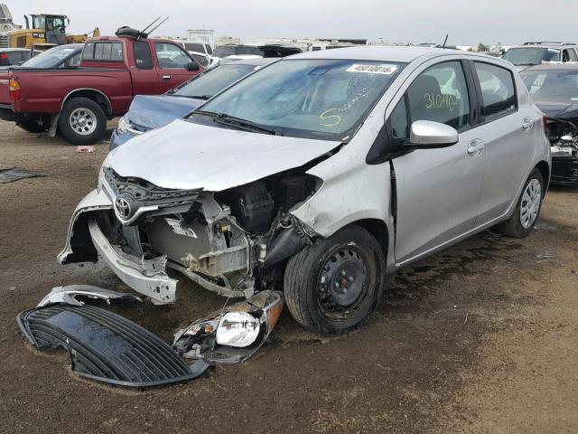 VNKKTUD36HA081336 - 2017 TOYOTA YARIS L SILVER photo 2