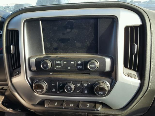 3GTU2MEC5GG319745 - 2016 GMC SIERRA K15 SILVER photo 9