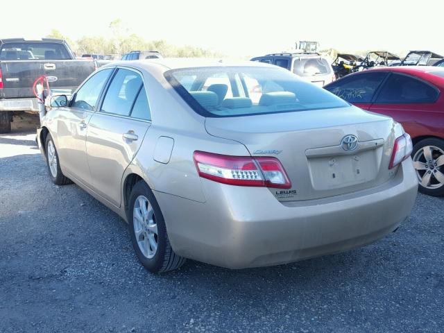 4T1BF3EK7BU204546 - 2011 TOYOTA CAMRY BASE GOLD photo 3