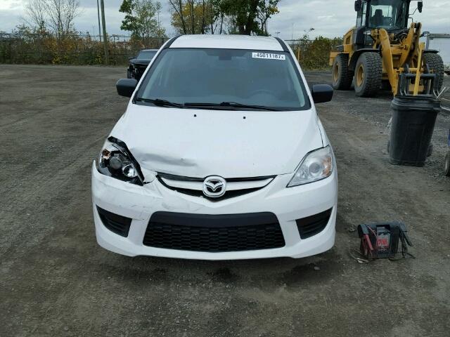 JM1CR2W36A0377613 - 2010 MAZDA 5 WHITE photo 9