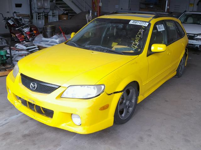 JM1BJ245821587617 - 2002 MAZDA PROTEGE PR YELLOW photo 2