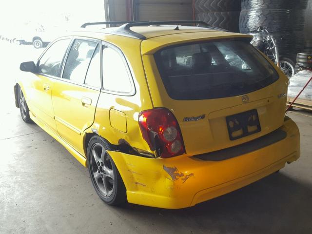 JM1BJ245821587617 - 2002 MAZDA PROTEGE PR YELLOW photo 3