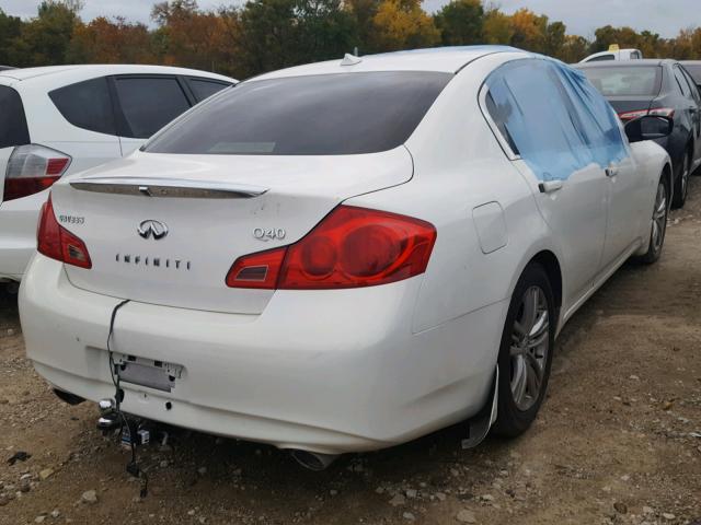 JN1CV6AP4FM580094 - 2015 INFINITI Q40 WHITE photo 4