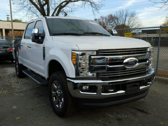 1FT7W2B68HEC06983 - 2017 FORD F250 SUPER WHITE photo 1