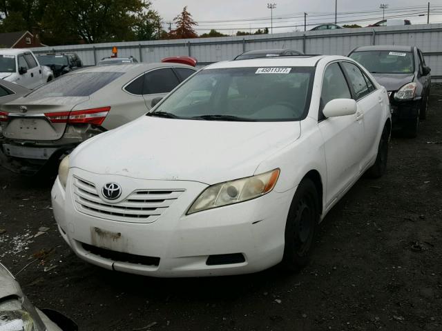 JTNBE46K673035768 - 2007 TOYOTA CAMRY NEW WHITE photo 2