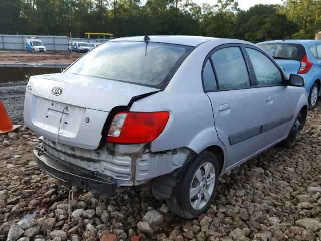 KNADE123366048689 - 2006 KIA RIO SILVER photo 4