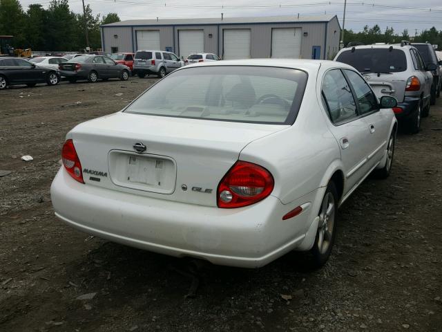 JN1CA31D11T826582 - 2001 NISSAN MAXIMA GXE WHITE photo 4