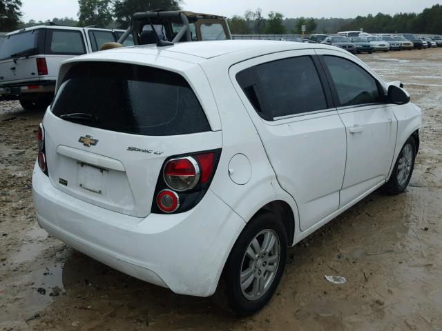 1G1JC6SH1E4197853 - 2014 CHEVROLET SONIC LT WHITE photo 4