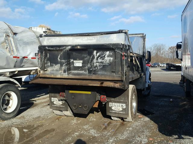 1FDWF7DX0GDA05304 - 2016 FORD F750 SUPER WHITE photo 4