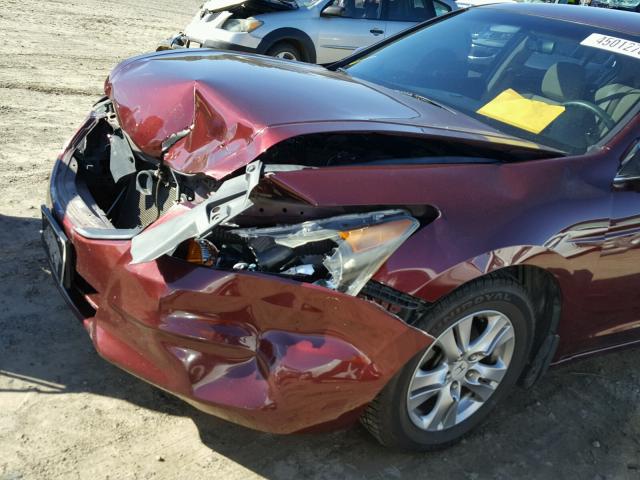 1HGCP2F46BA118230 - 2011 HONDA ACCORD LXP BURGUNDY photo 9