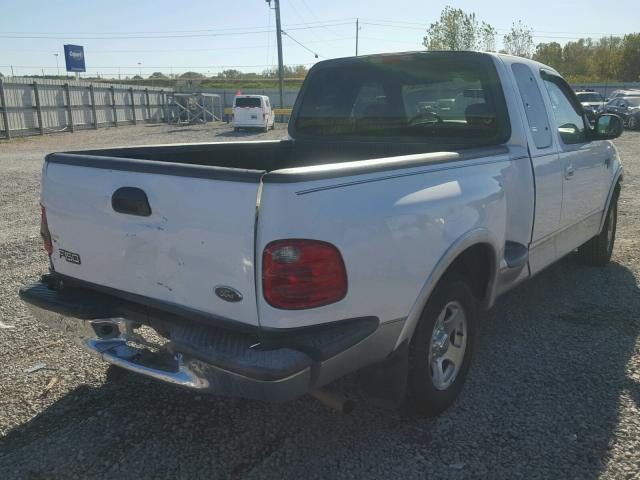 1FTRX07W83KC12358 - 2003 FORD F150 WHITE photo 4