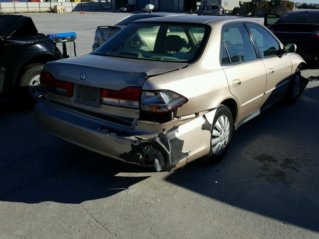 1HGCG56471A063352 - 2001 HONDA ACCORD TAN photo 4