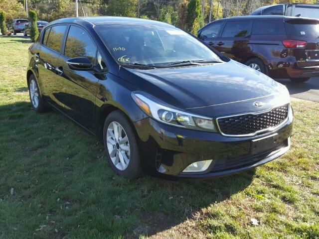 KNAFK5A81H5673588 - 2017 KIA FORTE BLACK photo 1