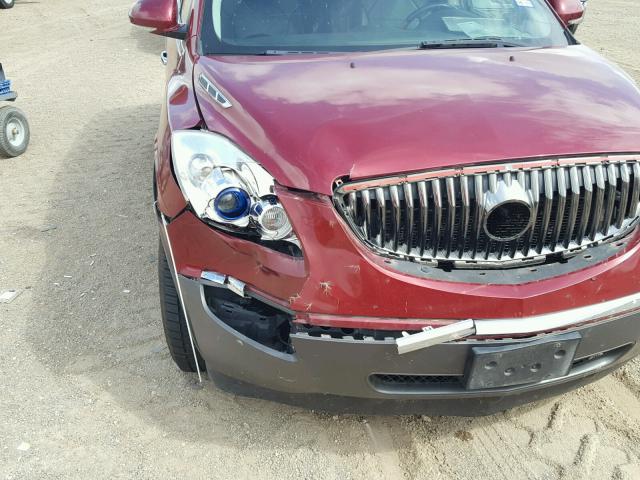 5GAER23768J275427 - 2008 BUICK ENCLAVE CX RED photo 9