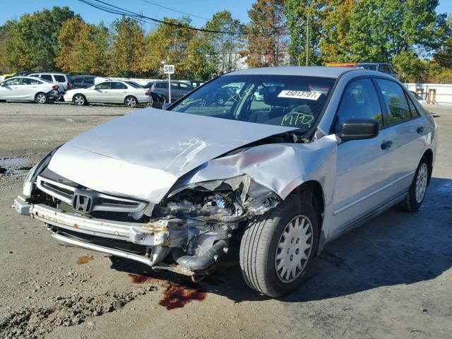 1HGCM56165A058678 - 2005 HONDA ACCORD DX SILVER photo 2